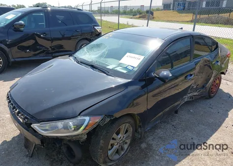 2018 Hyundai Elantra Value Edition z USA, uszkodzony, nr VIN KMHD84LF1JU475602